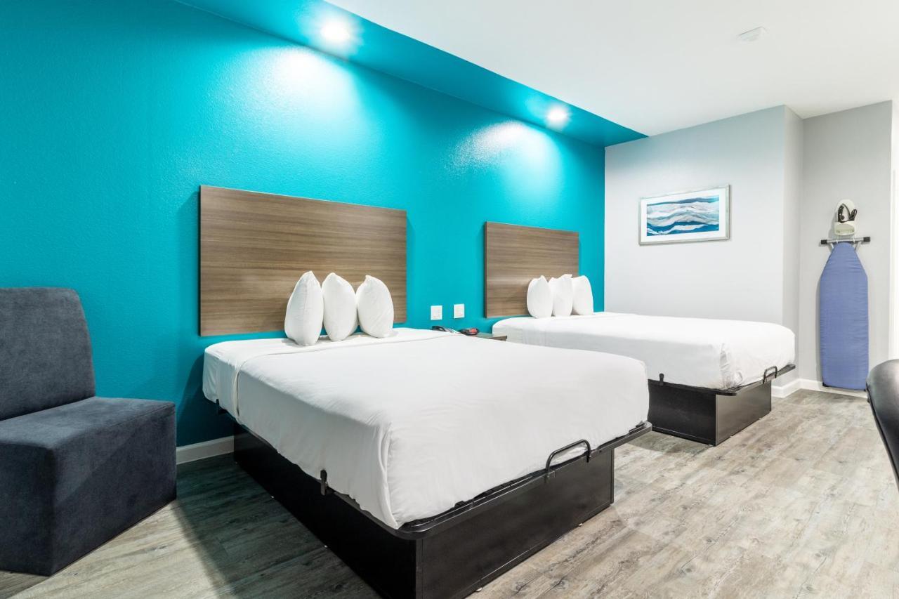 Americas Value & Kingwood Iah Airport 2*